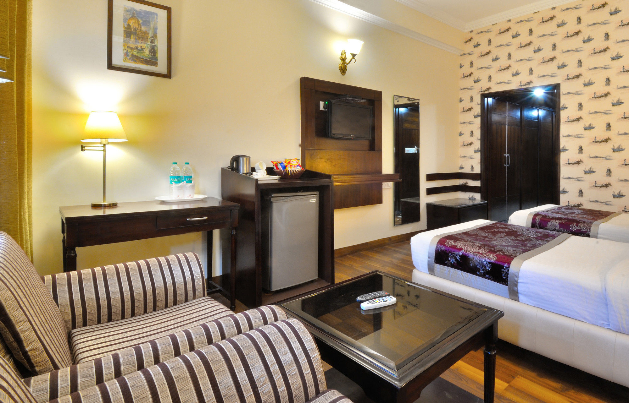 Hotel Solitaire Chandigarh - 10 Mins From Railway Station Kültér fotó