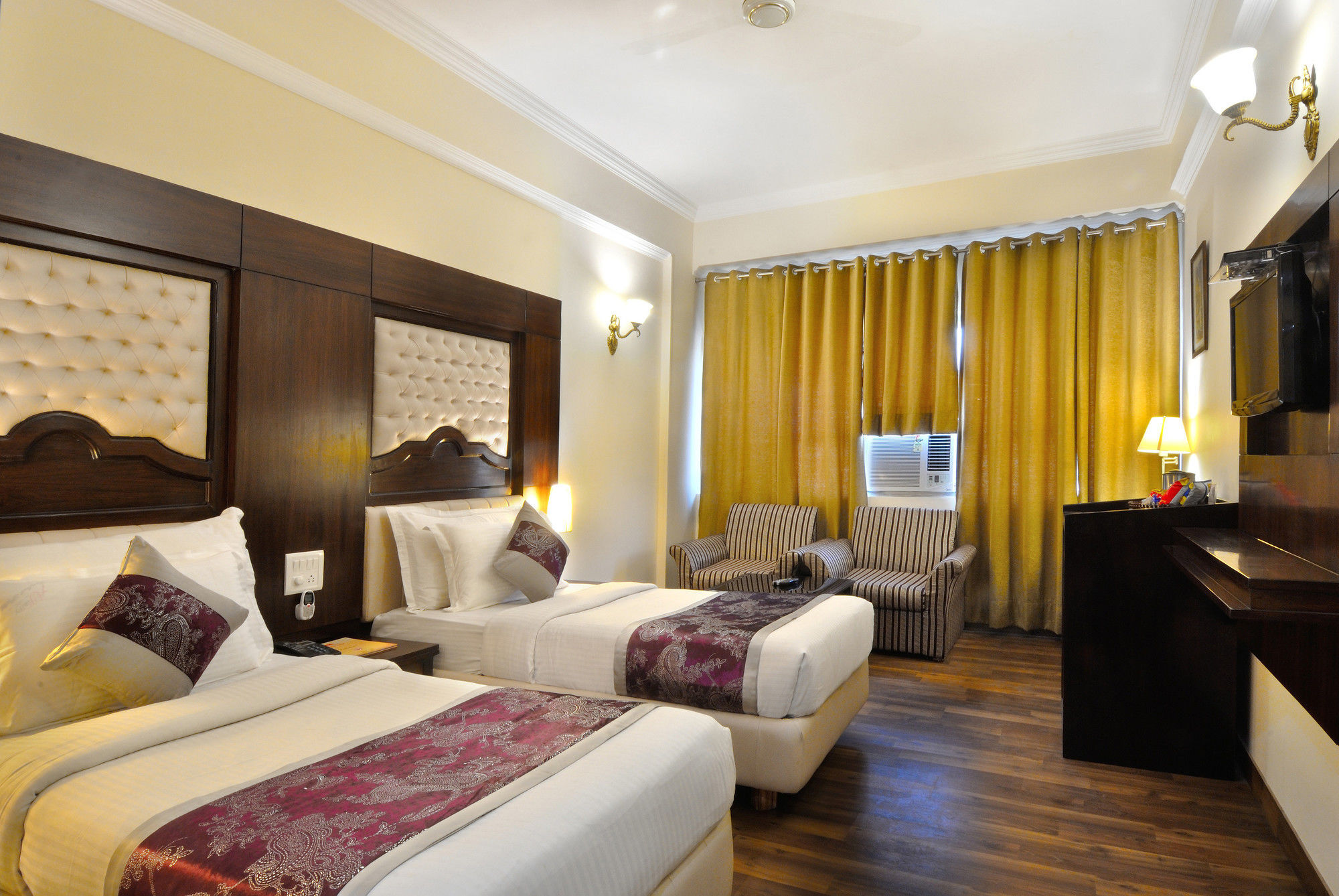 Hotel Solitaire Chandigarh - 10 Mins From Railway Station Kültér fotó
